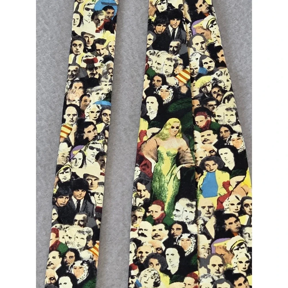 Beatles Vintage 1996 Sgt Peppers Lonely Hearts Club Band Silk Tie Apple Corp